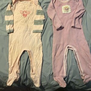 Burts Bee’s Baby infant girl 9 months pj set
